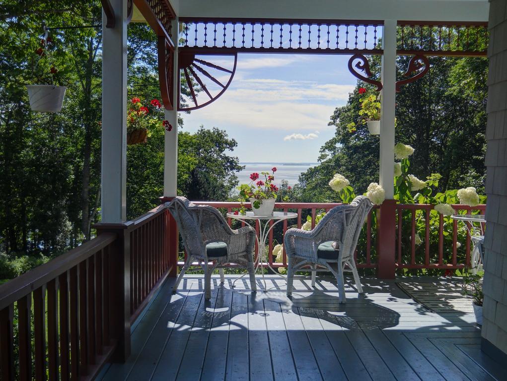 Bed and Breakfast Victorian By The Sea à Lincolnville Extérieur photo
