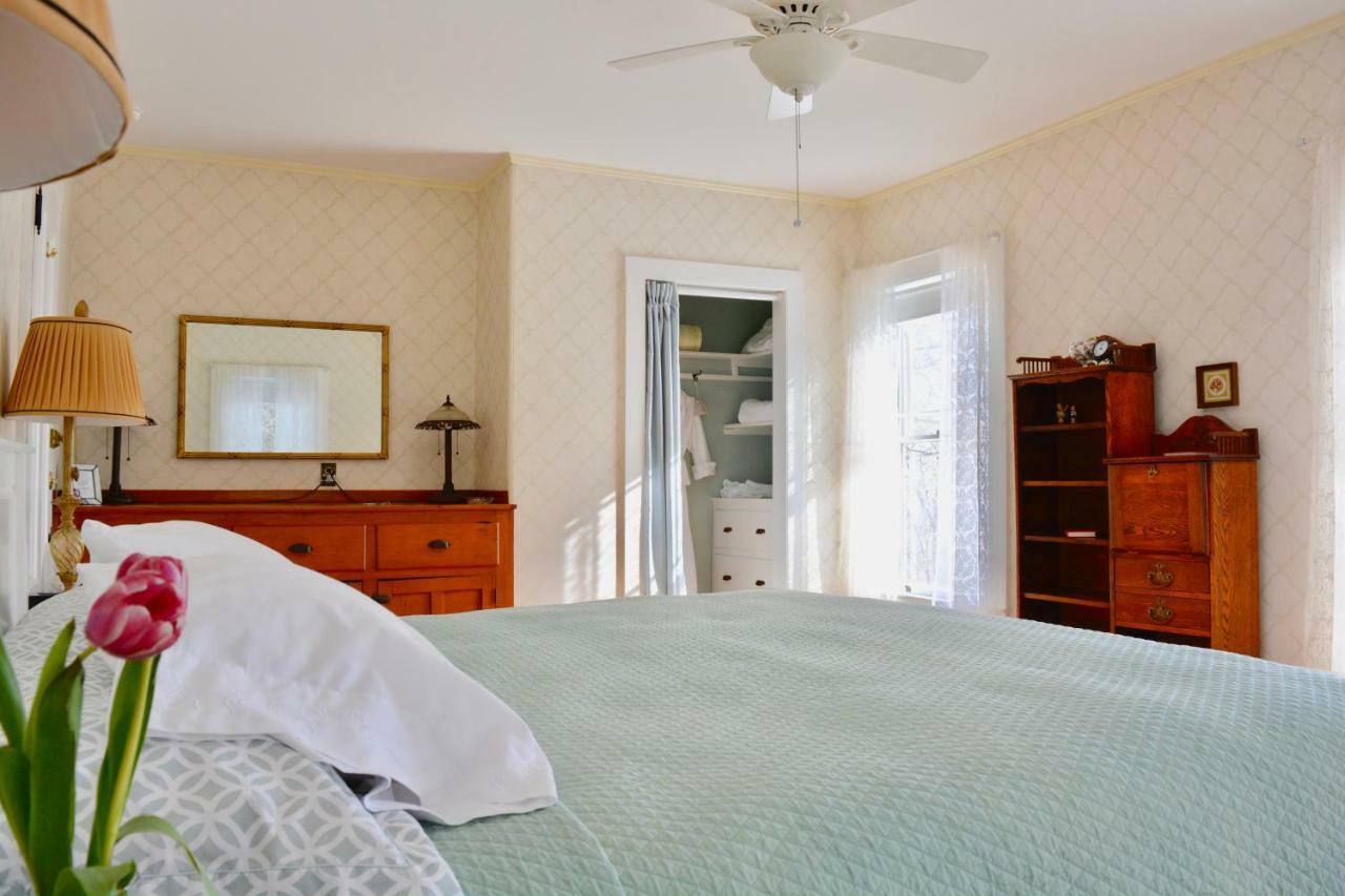 Bed and Breakfast Victorian By The Sea à Lincolnville Extérieur photo