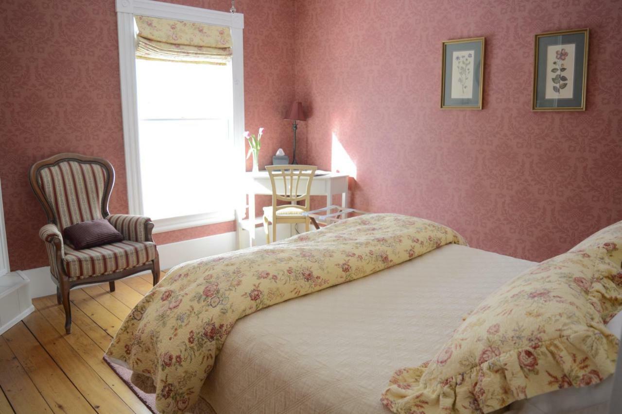 Bed and Breakfast Victorian By The Sea à Lincolnville Extérieur photo